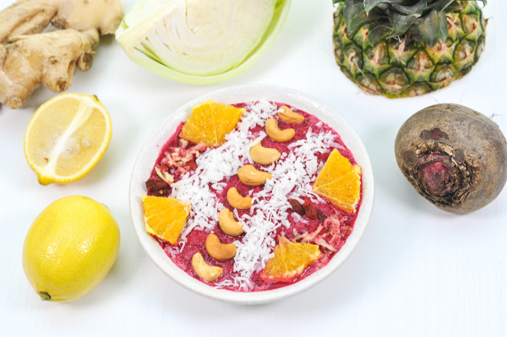 IMMUNE BOOSTER SMOOTHIE BOWL